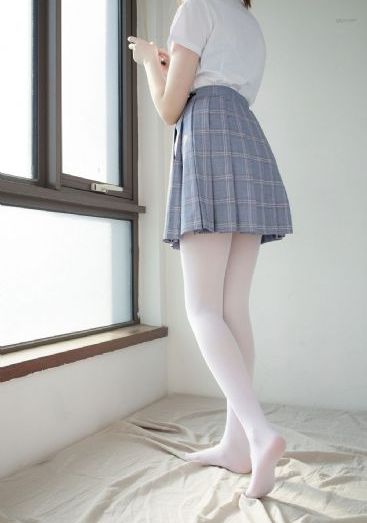 裙子里面有怪兽
