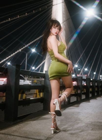 年轻妻子