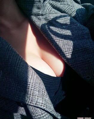 《我邻居的老婆2》